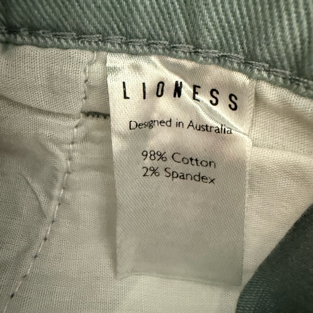NWT Lioness Short Sleeve Khaki Green Romper - Picture 9 of 9
